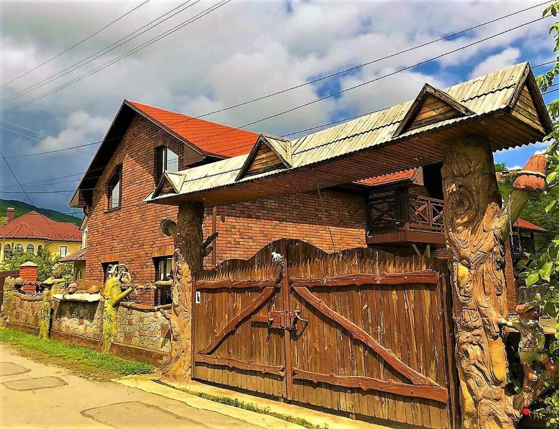 Hammam Spa Villa Daroso Kosiv Exteriér fotografie